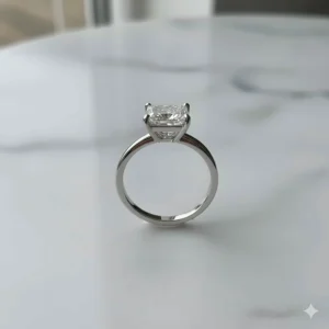 Top-down view of the classic square shape of the princess cut diamond ring.